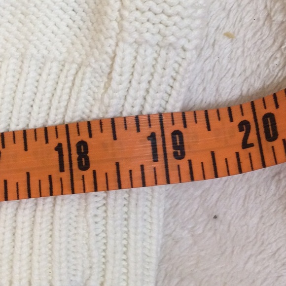 Eddie Bauer White 100% Cotton Knit Sweater with raise image of golfer - Picture 7 of 11